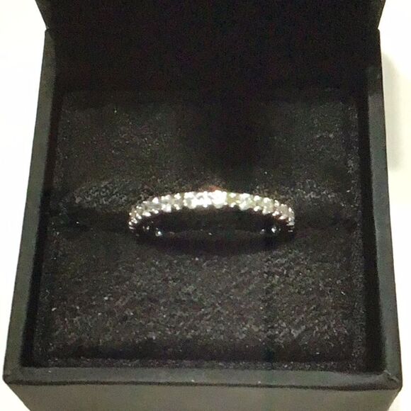 Gorgeous New 1 Ct. Pave Sim Diamond Eternity Band Ring Sz 9 - Picture 1 of 4